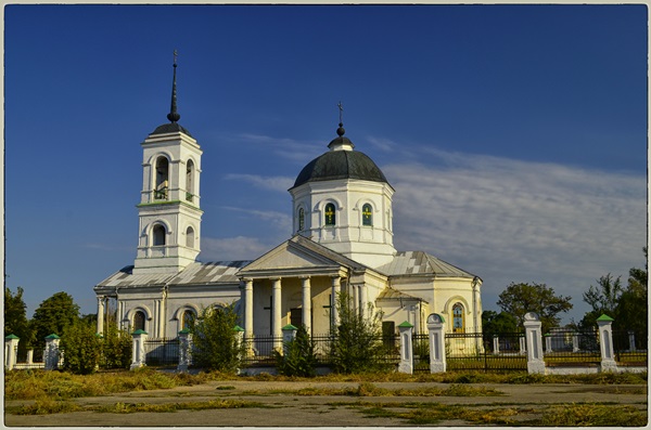  Храм Святой Троицы в Новопрокоповке